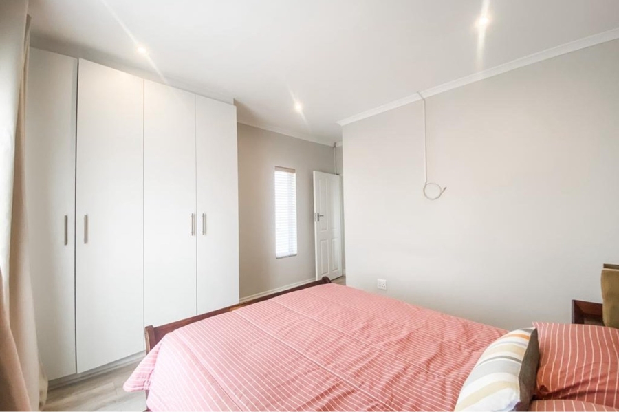 To Let 4 Bedroom Property for Rent in Parklands North Western Cape